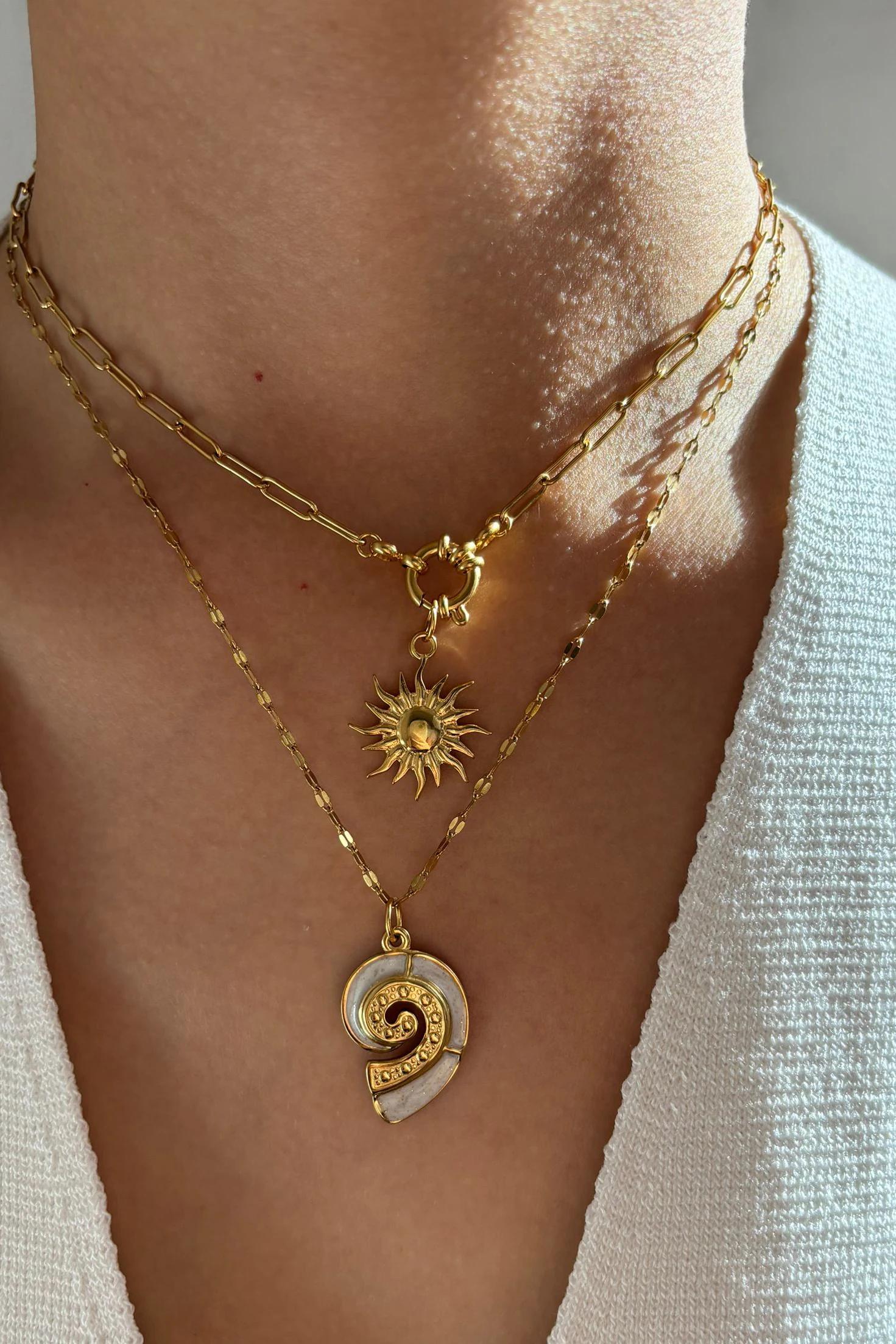 Peri'sbox Stainless Steel Sun Flower White Enamel Conch Pendant Necklace Stackable High Quality Fashion Party Jewelry for Women